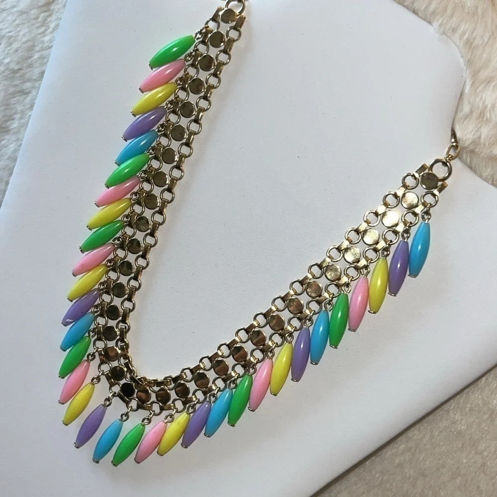 Pretty Pastel vintage plastic beaded fringe necklace gold tone fairy whimsical